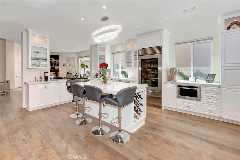 MLS #OC25274990 image #4