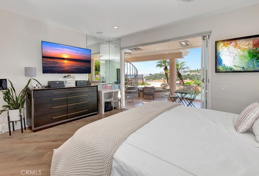 MLS #OC25274990 image #9