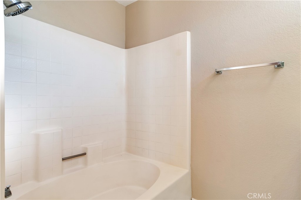 MLS #OC25274996 image #15