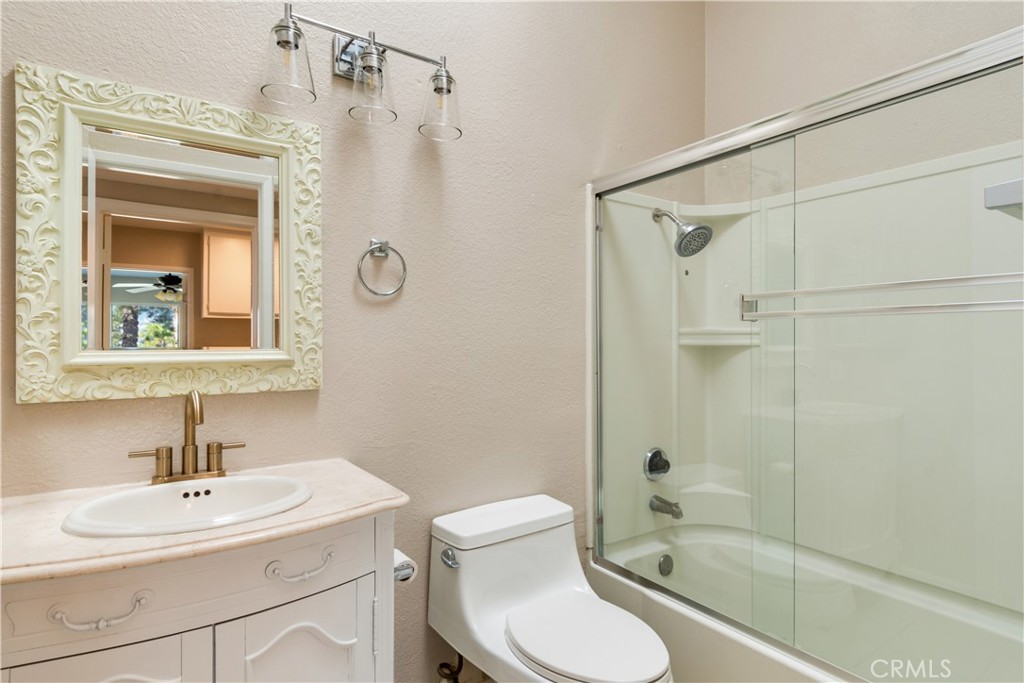 MLS #OC25274996 image #21