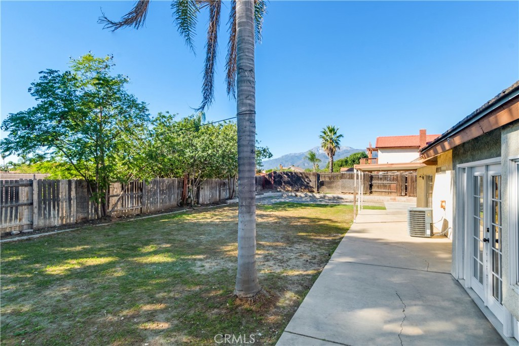 MLS #OC25274996 image #27