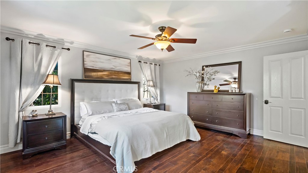 MLS #OC25275004 image #15