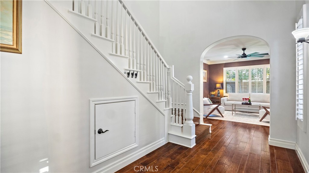 MLS #OC25275004 image #9