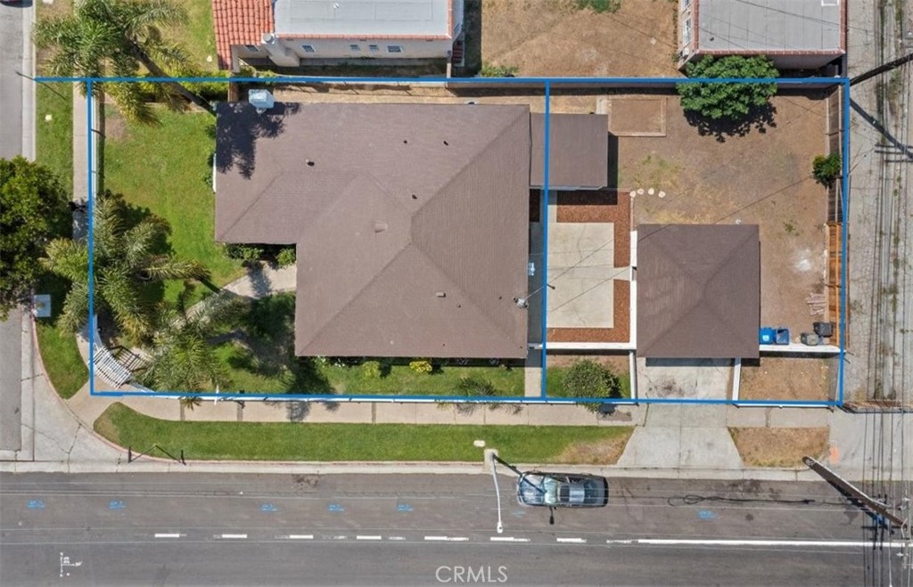 MLS #OC25275046 image #2