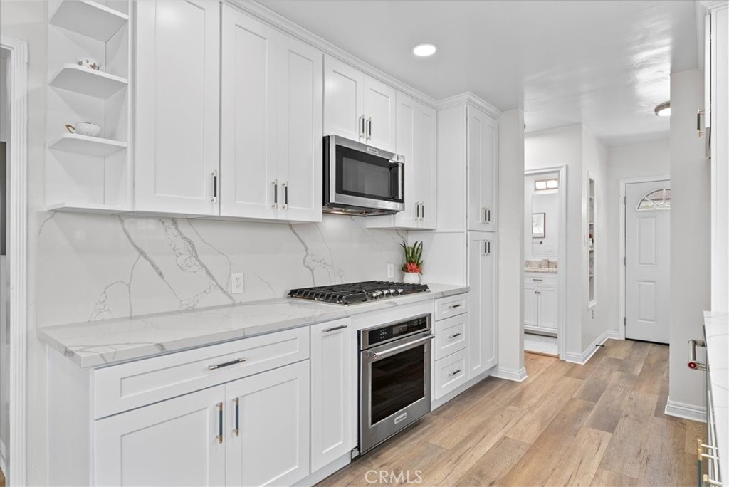 MLS #OC25275046 image #3