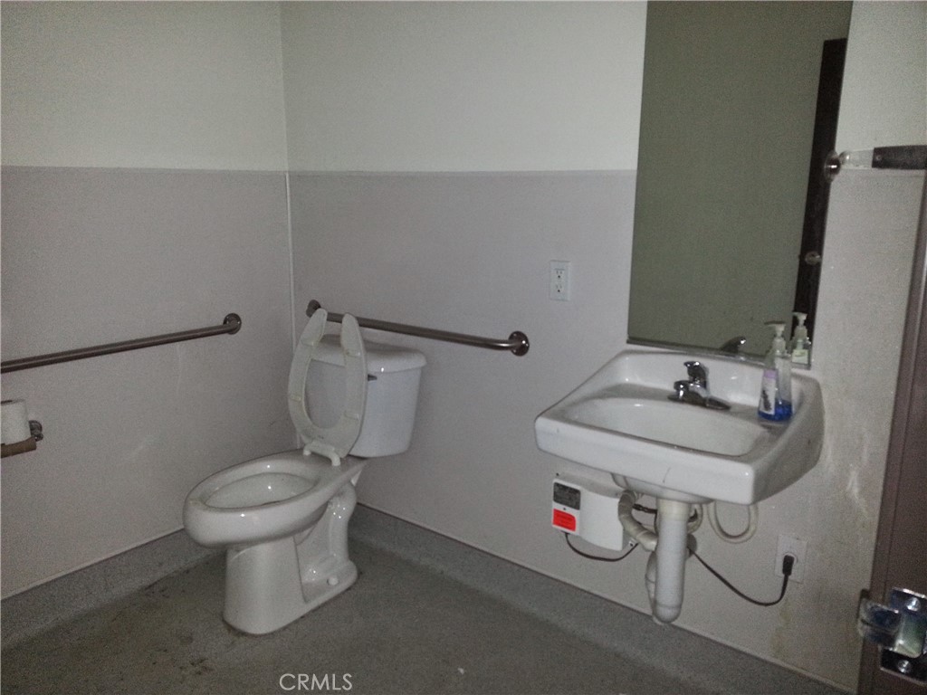 MLS #OC25275164 image #4