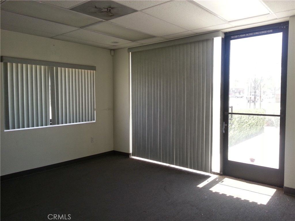 MLS #OC25275164 image #9