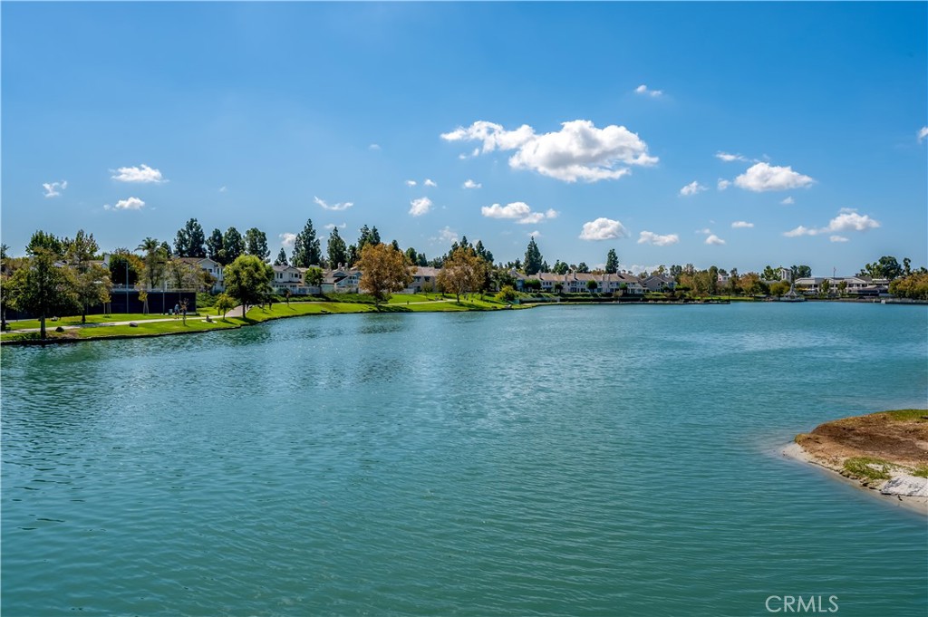 MLS #OC25275393 image #8