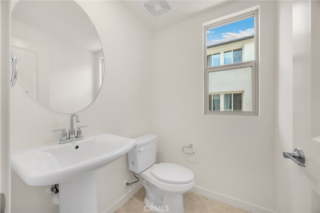 MLS #OC25275494 image #14