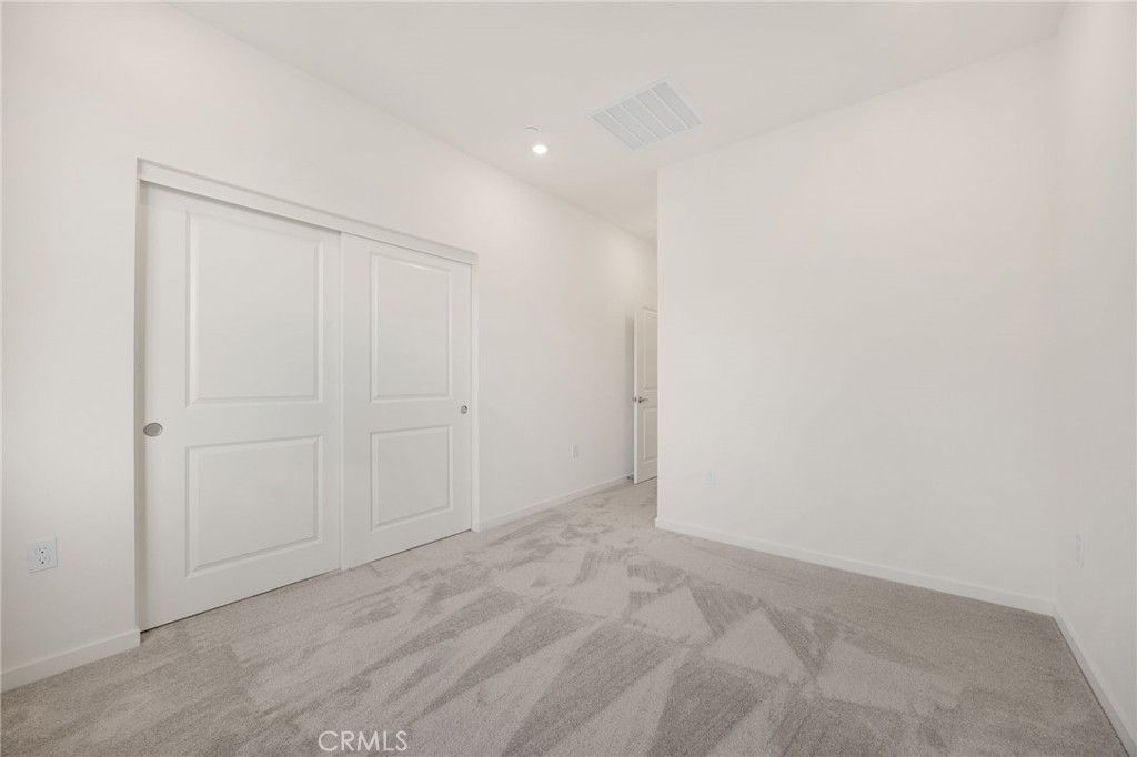 MLS #OC25275494 image #25