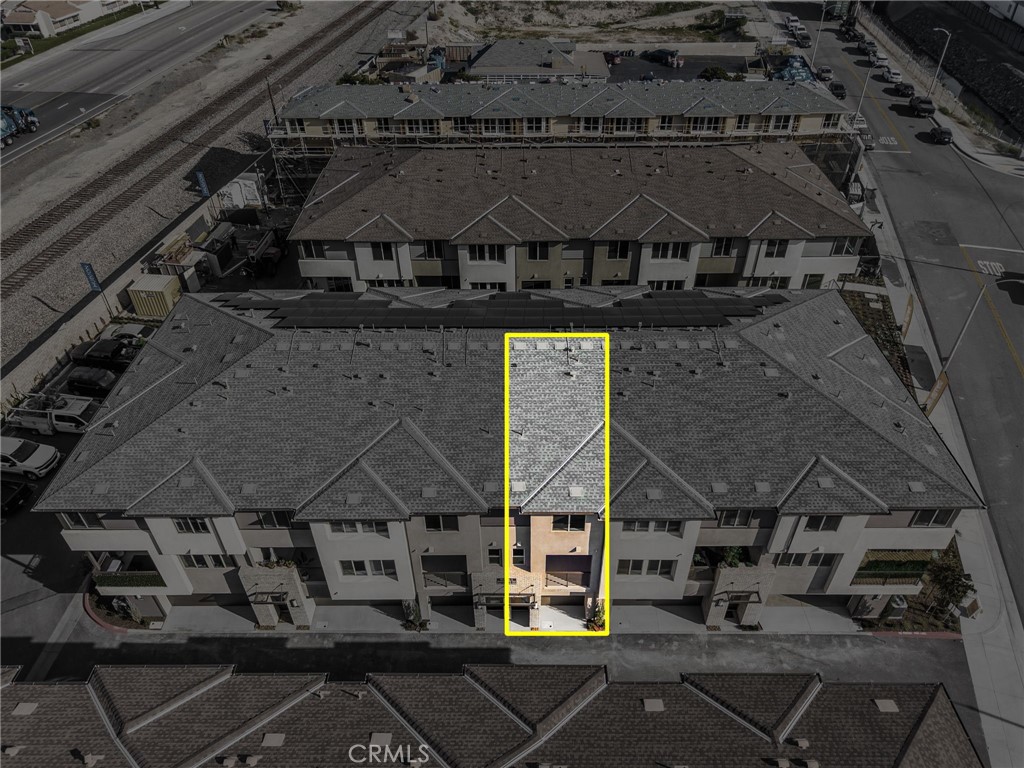 MLS #OC25275494 image #30