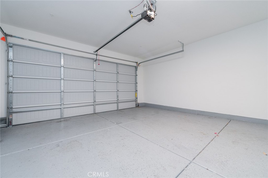 MLS #OC25275523 image #17