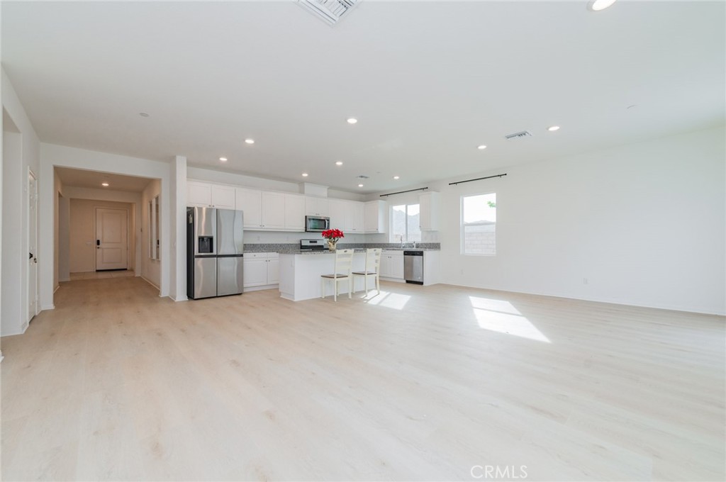 MLS #OC25275523 image #20