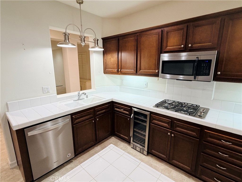 MLS #OC25275626 image #14