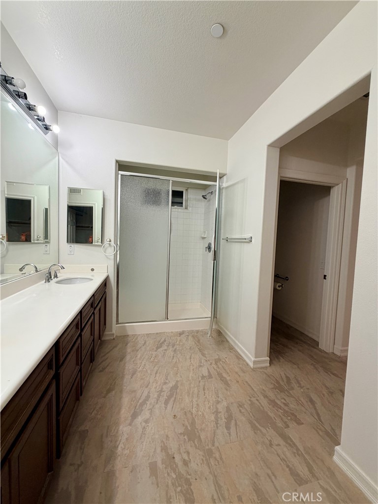 MLS #OC25275626 image #19