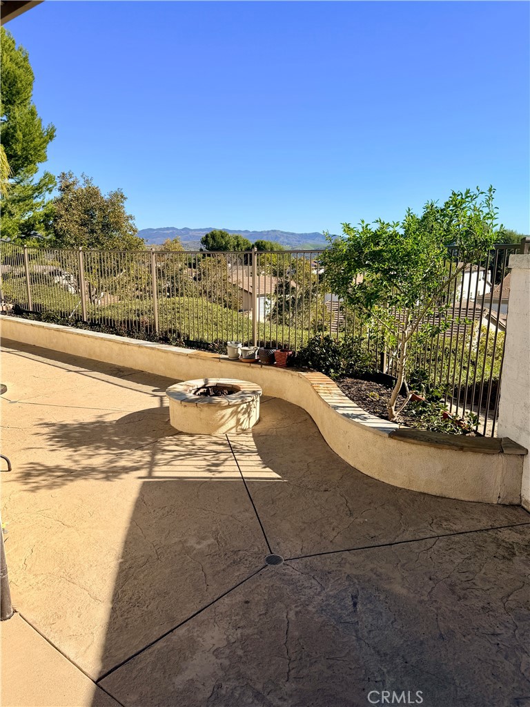 MLS #OC25275626 image #22