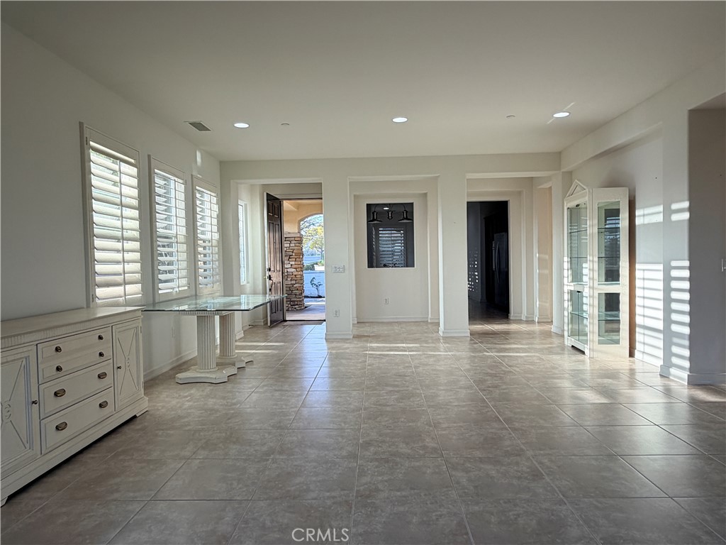 MLS #OC25275626 image #7