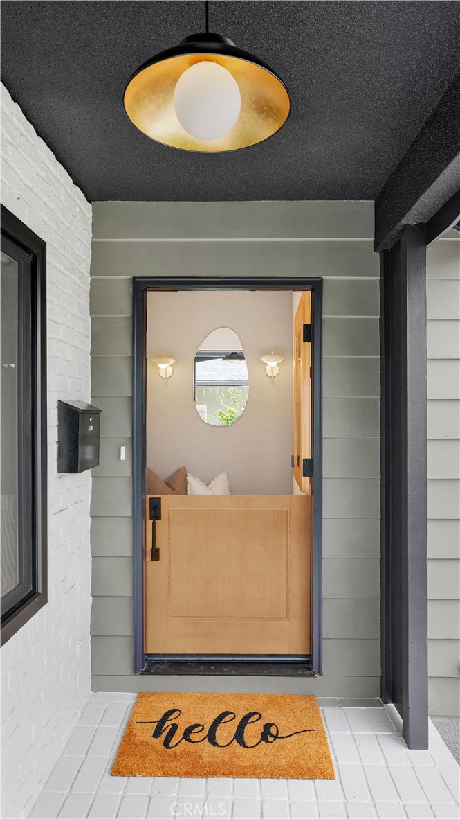 MLS #OC25275782 image #2