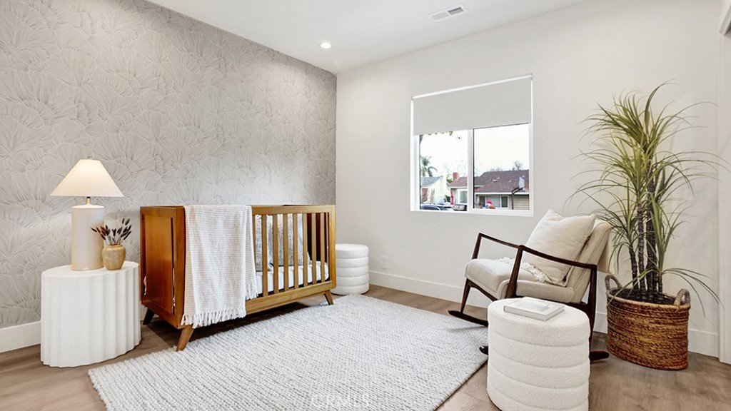 MLS #OC25275782 image #25