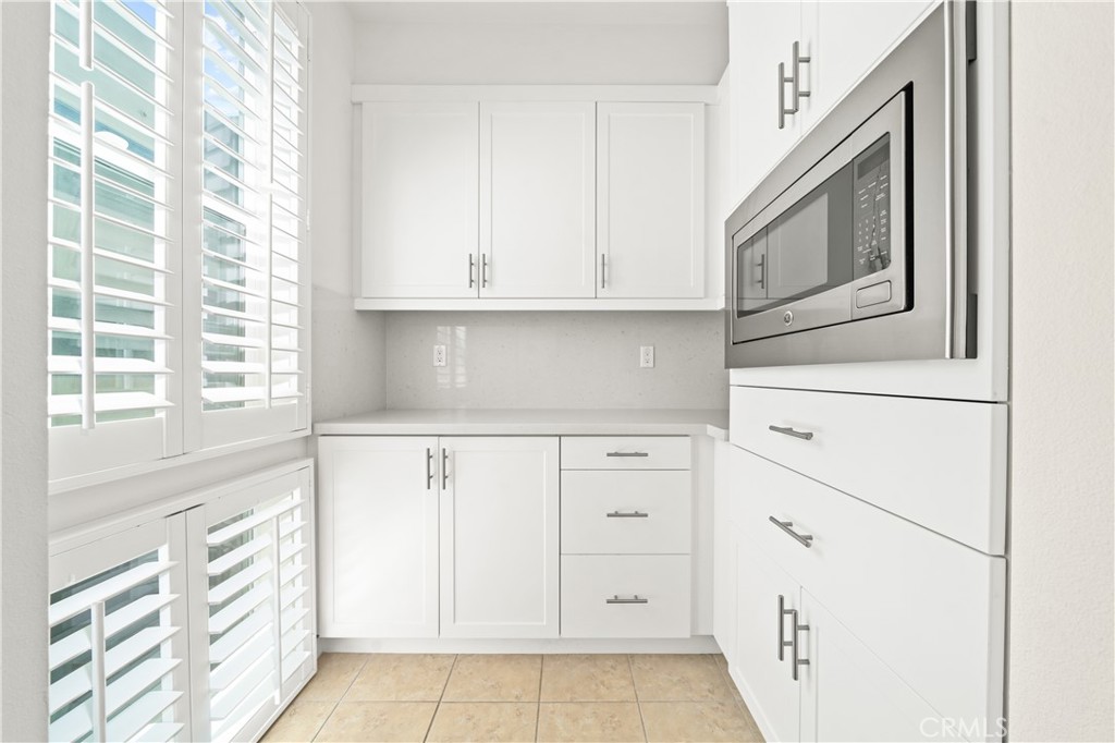 MLS #OC25275842 image #16