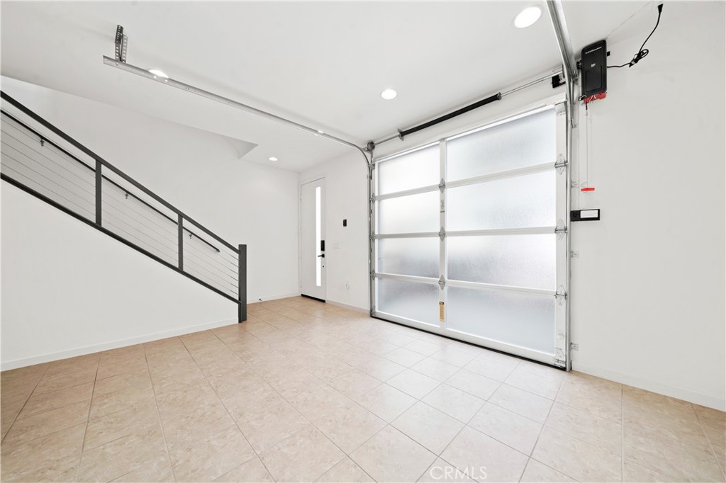 MLS #OC25275842 image #6