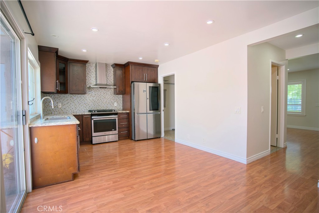 MLS #OC25275850 image #18