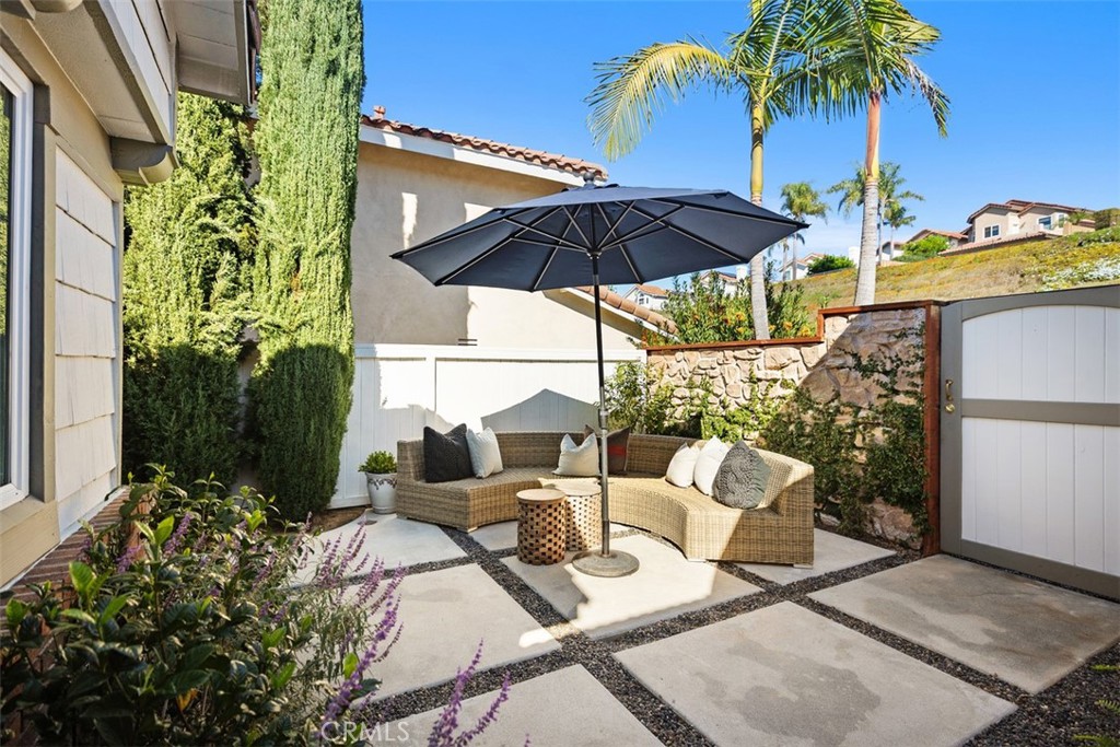 MLS #OC25275923 image #4