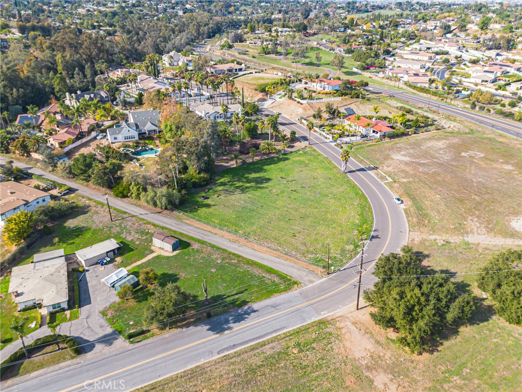 MLS #OC25275947 image #26