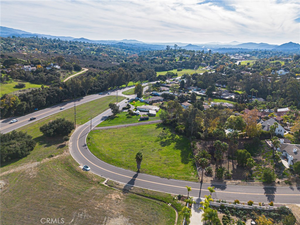 MLS #OC25275947 image #39