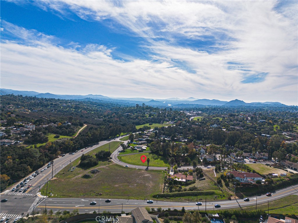 MLS #OC25275947 image #5