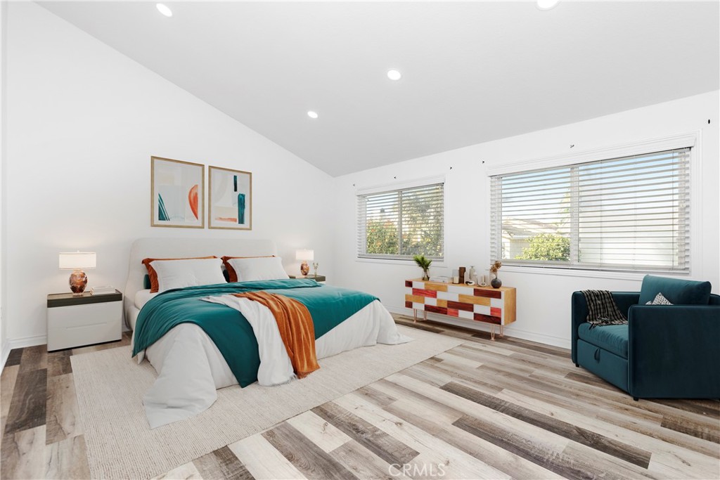 MLS #OC25275984 image #14