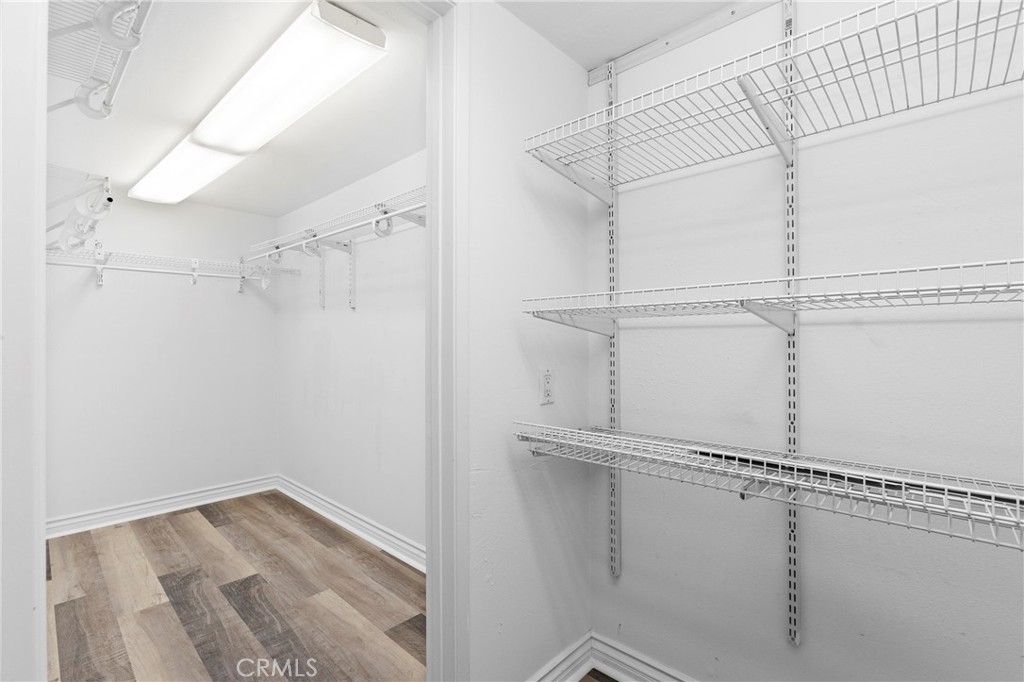 MLS #OC25275984 image #23