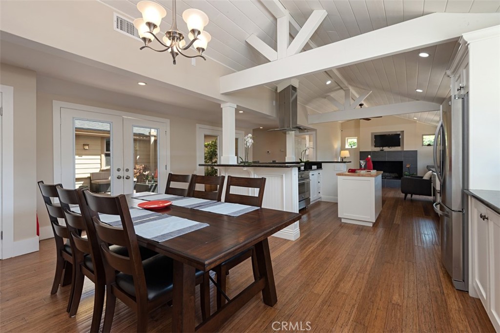 MLS #OC25275989 image #1