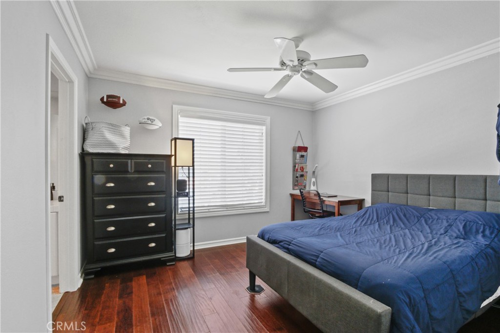 MLS #OC25275995 image #16