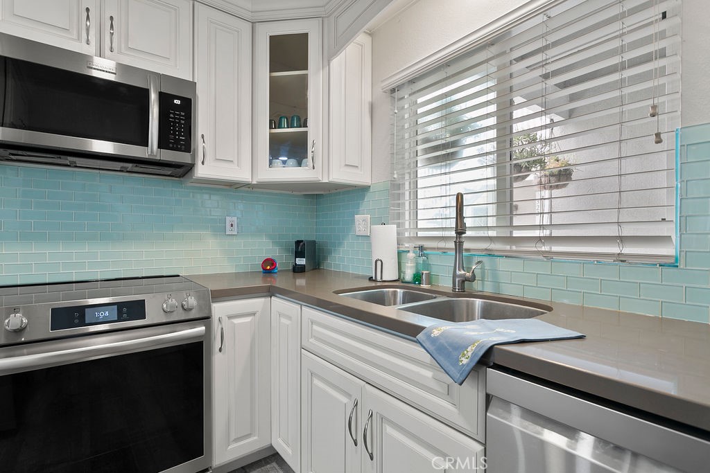 MLS #OC25276051 image #12