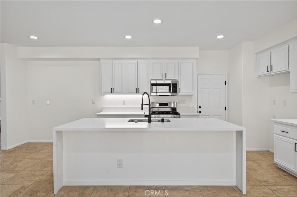 MLS #OC25276077 image #20