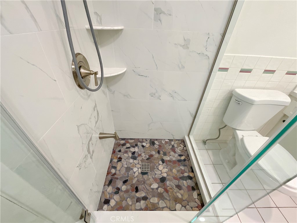 MLS #OC25276108 image #10