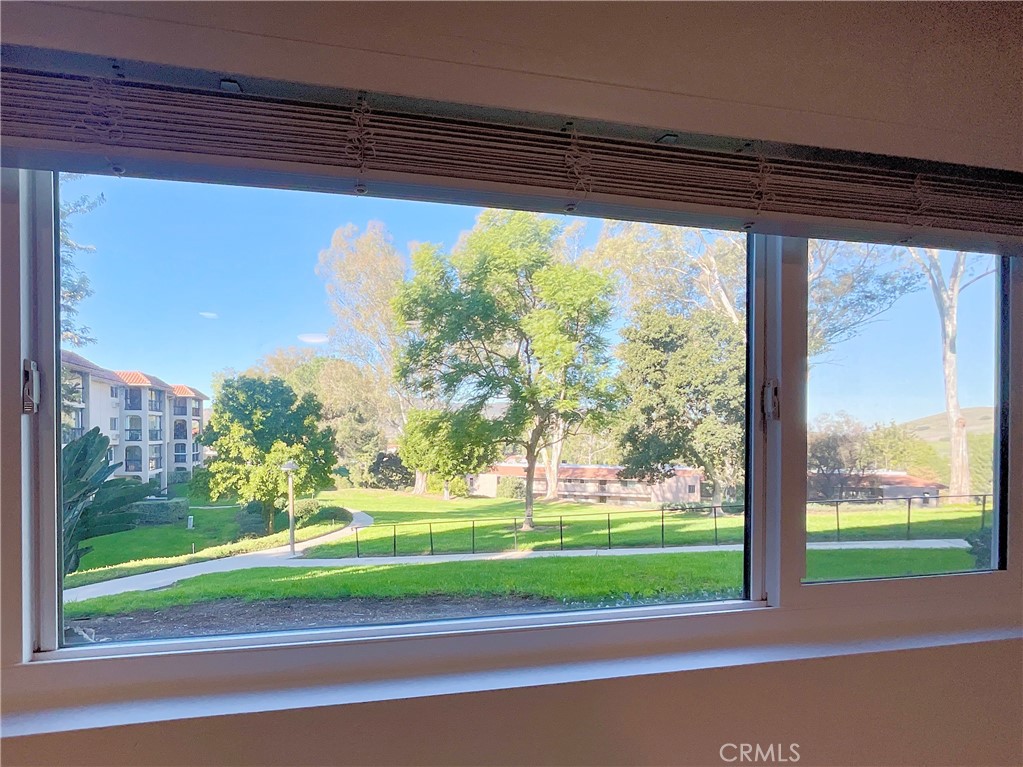 MLS #OC25276108 image #23