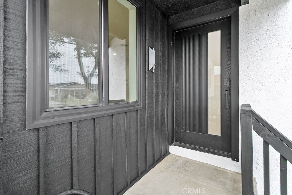 MLS #OC25275874 image #2