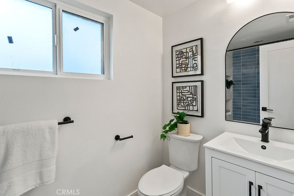 MLS #OC25275874 image #27