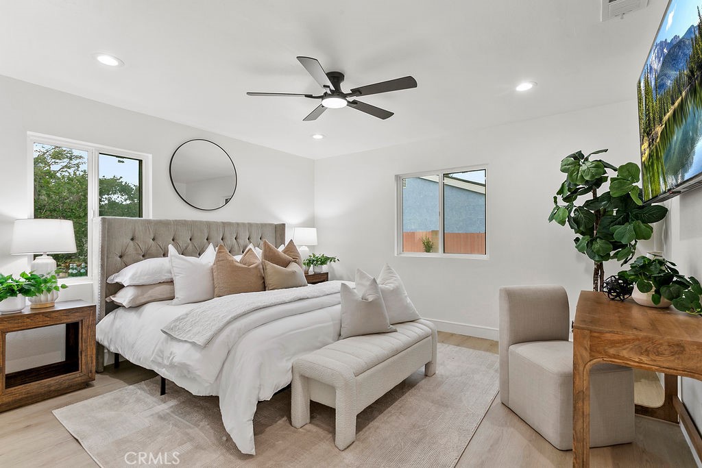 MLS #OC25275874 image #9