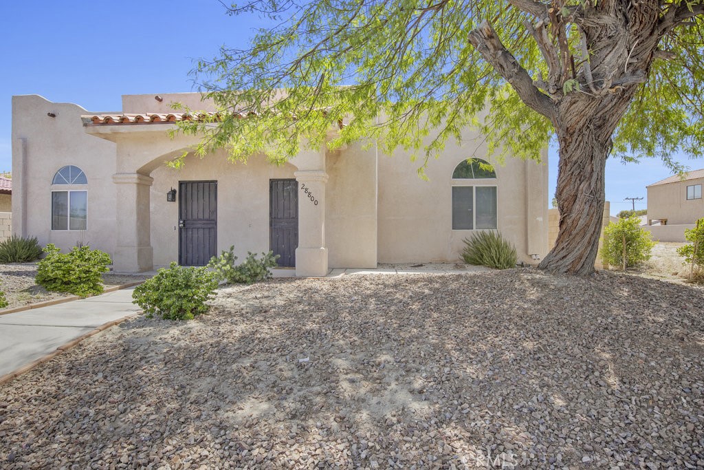 MLS #OC25276257 image #1