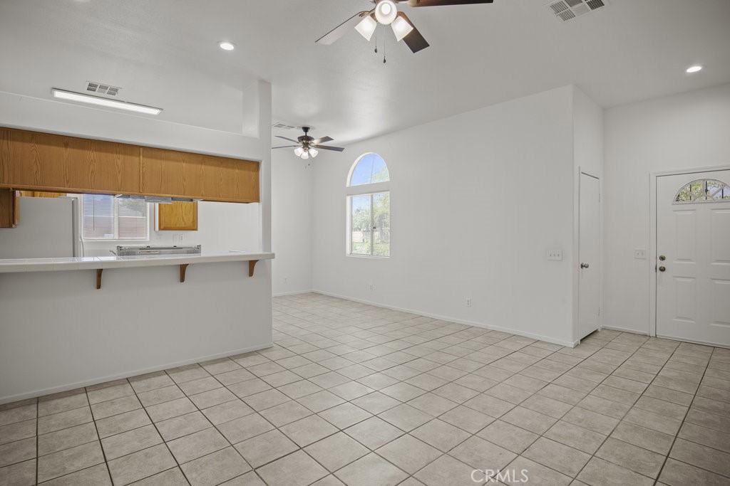 MLS #OC25276257 image #4