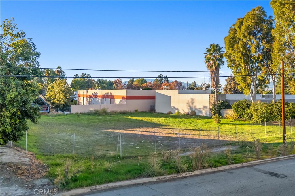 MLS #OC25276259 image #2