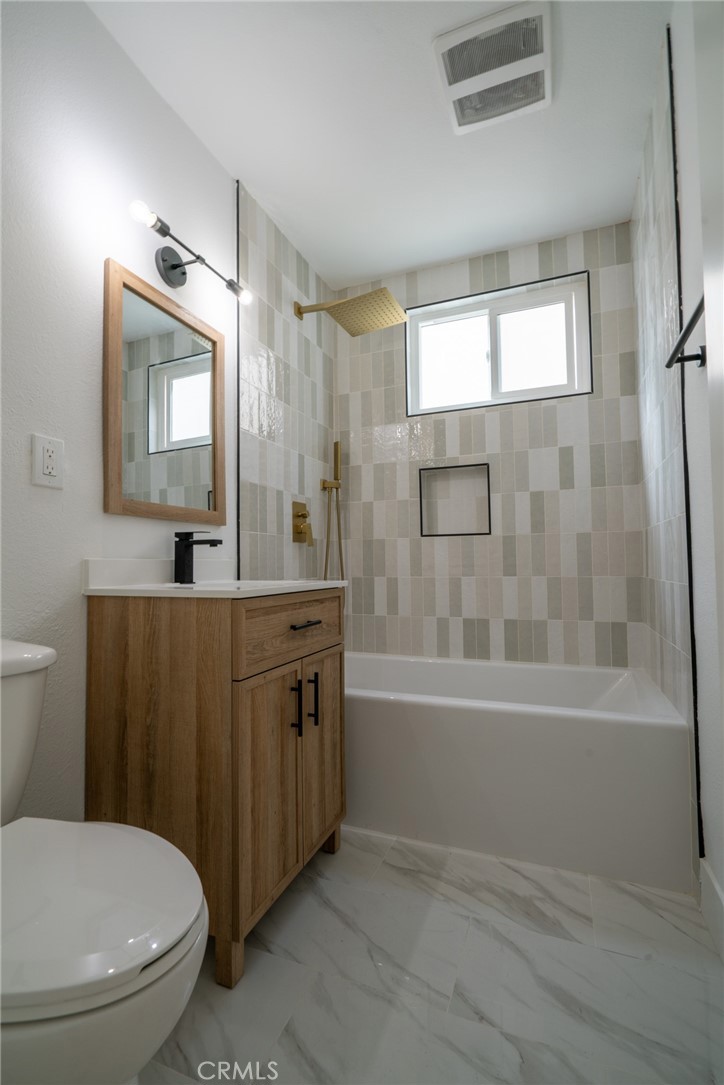 MLS #OC25276298 image #10