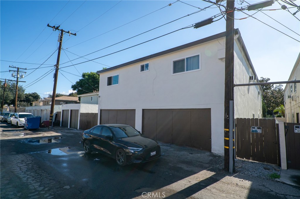 MLS #OC25276298 image #11