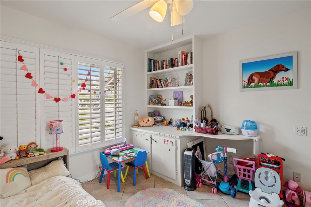 MLS #OC25276354 image #10