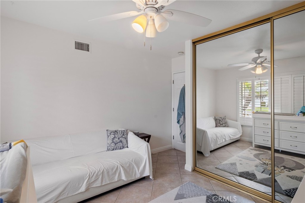 MLS #OC25276354 image #14