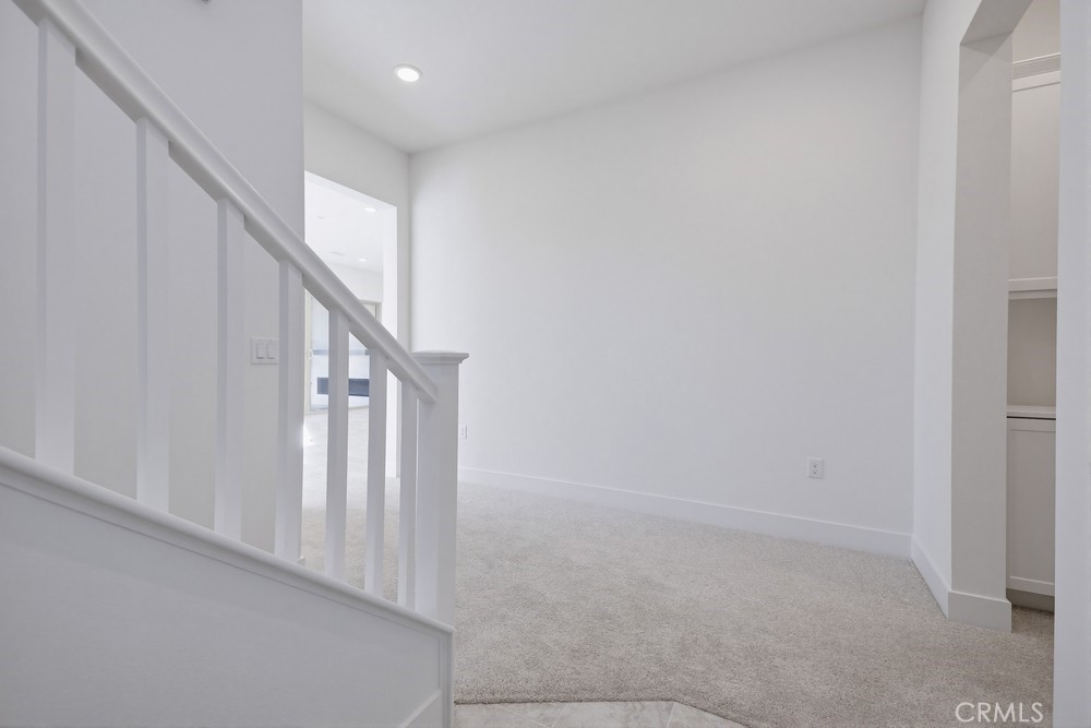 MLS #OC25276369 image #11