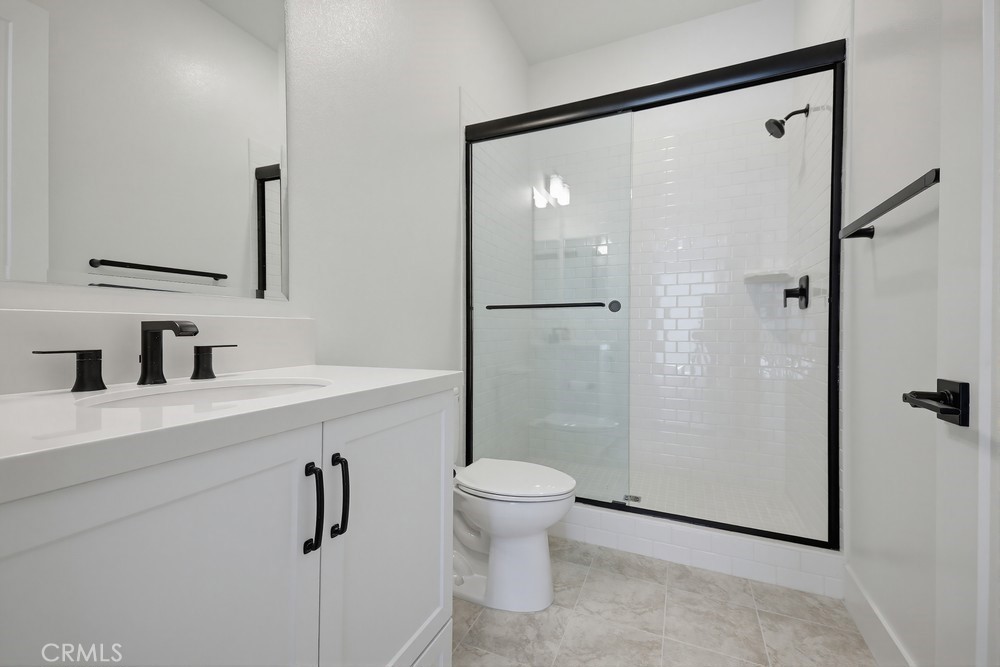 MLS #OC25276369 image #19